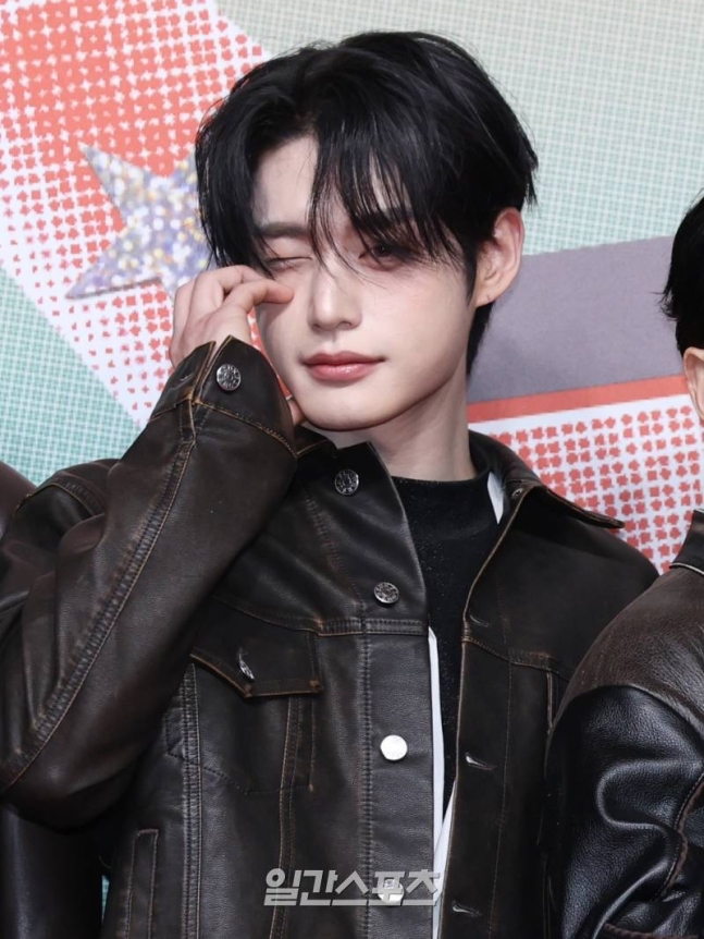 Latest photo of Kim Jiwoong (ZEROBASEONE)
