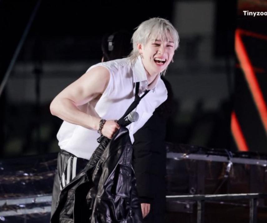 A moment captured by Bang Chan (Stray Kids)'s fan