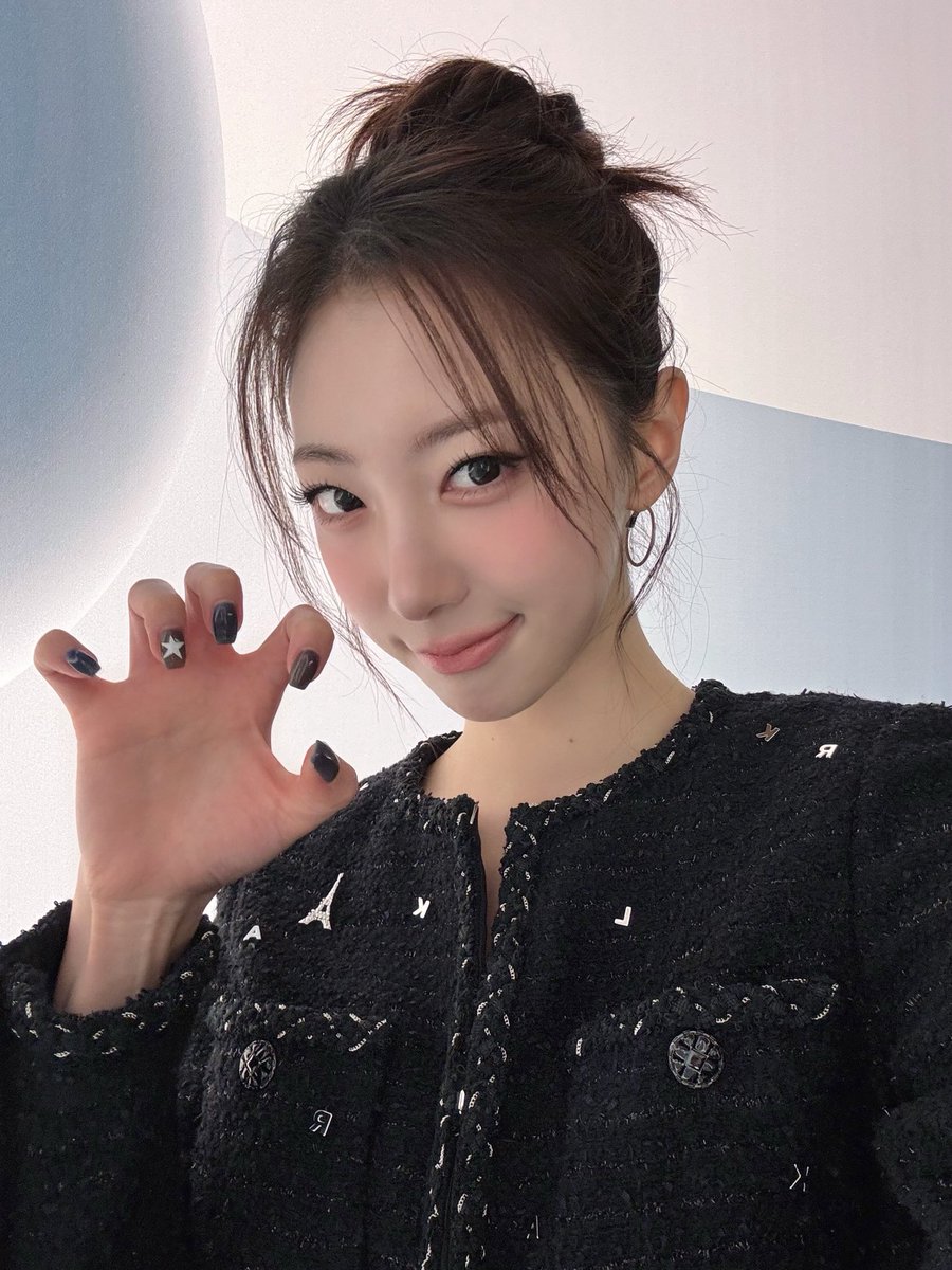 Latest photo of H1-KEY