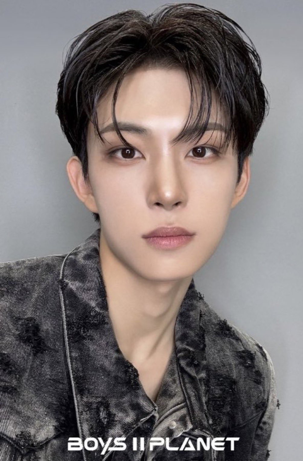 Behind-the-scenes cut of Kim Geonwoo (ALPHA DRIVE ONE)