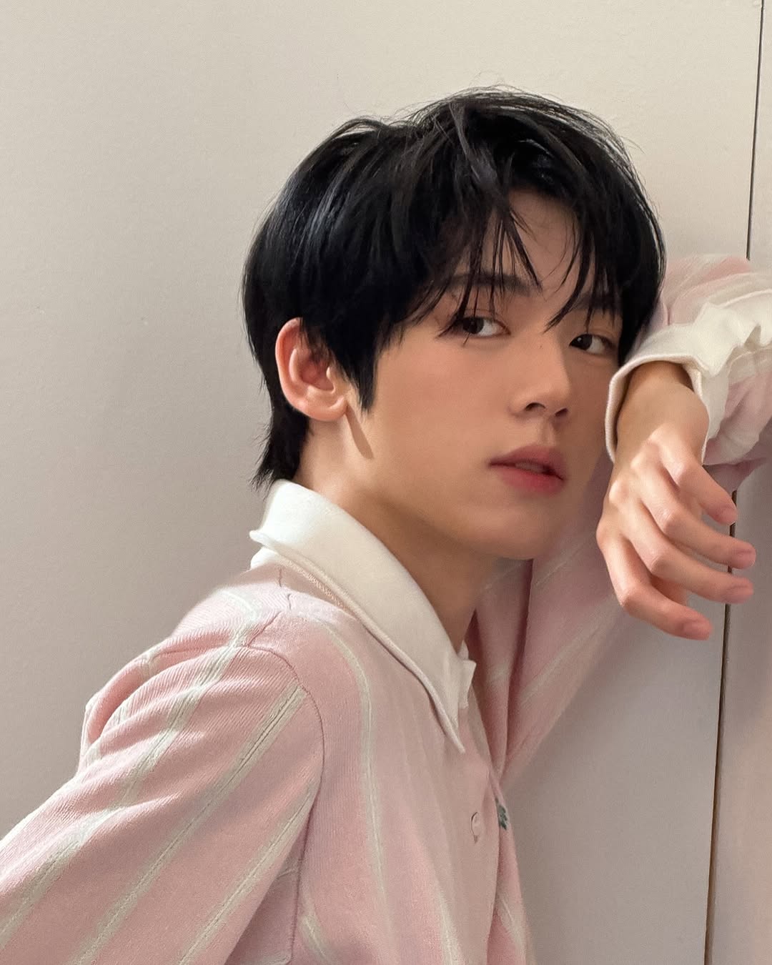 Latest photo of Han Yujin (ZEROBASEONE)