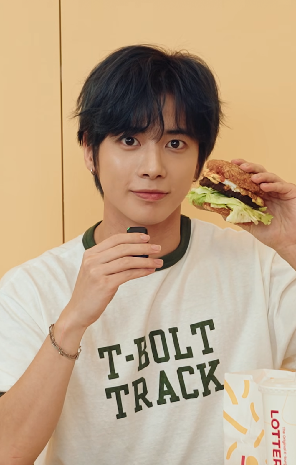 Behind-the-scenes cut of Taehyun (TOMORROW X TOGETHER)