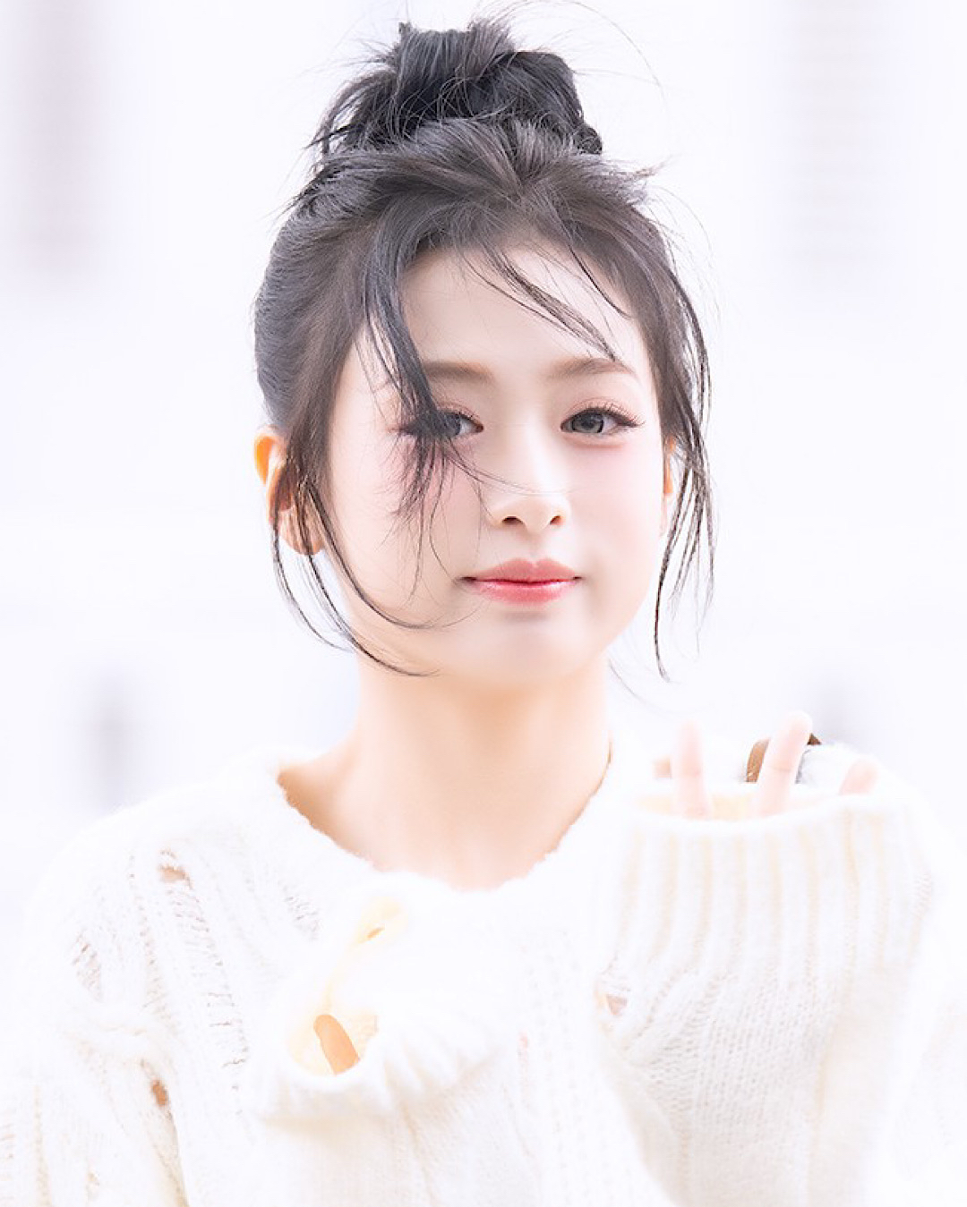 Recent activity shot of Ahyeon (BABYMONSTER)