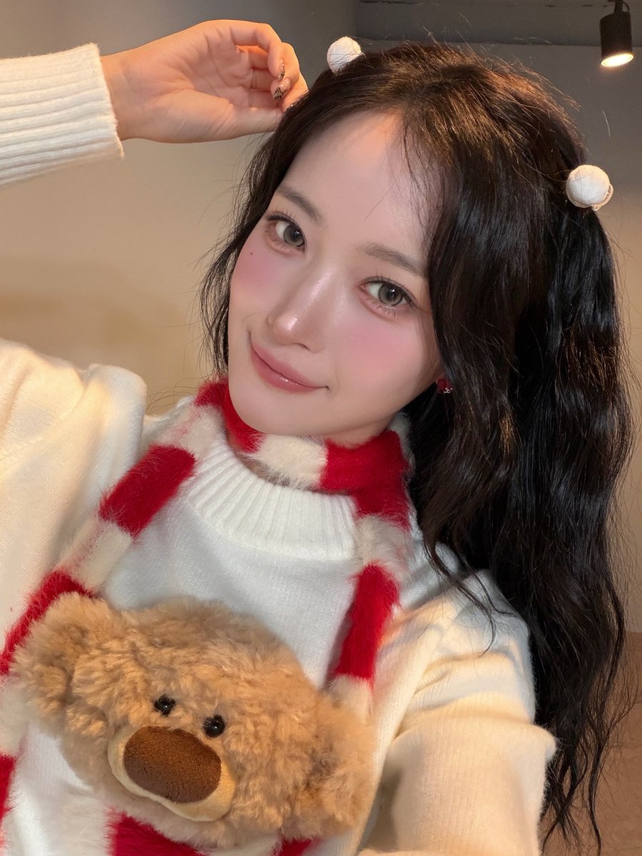 A moment captured by H1-KEY's fan