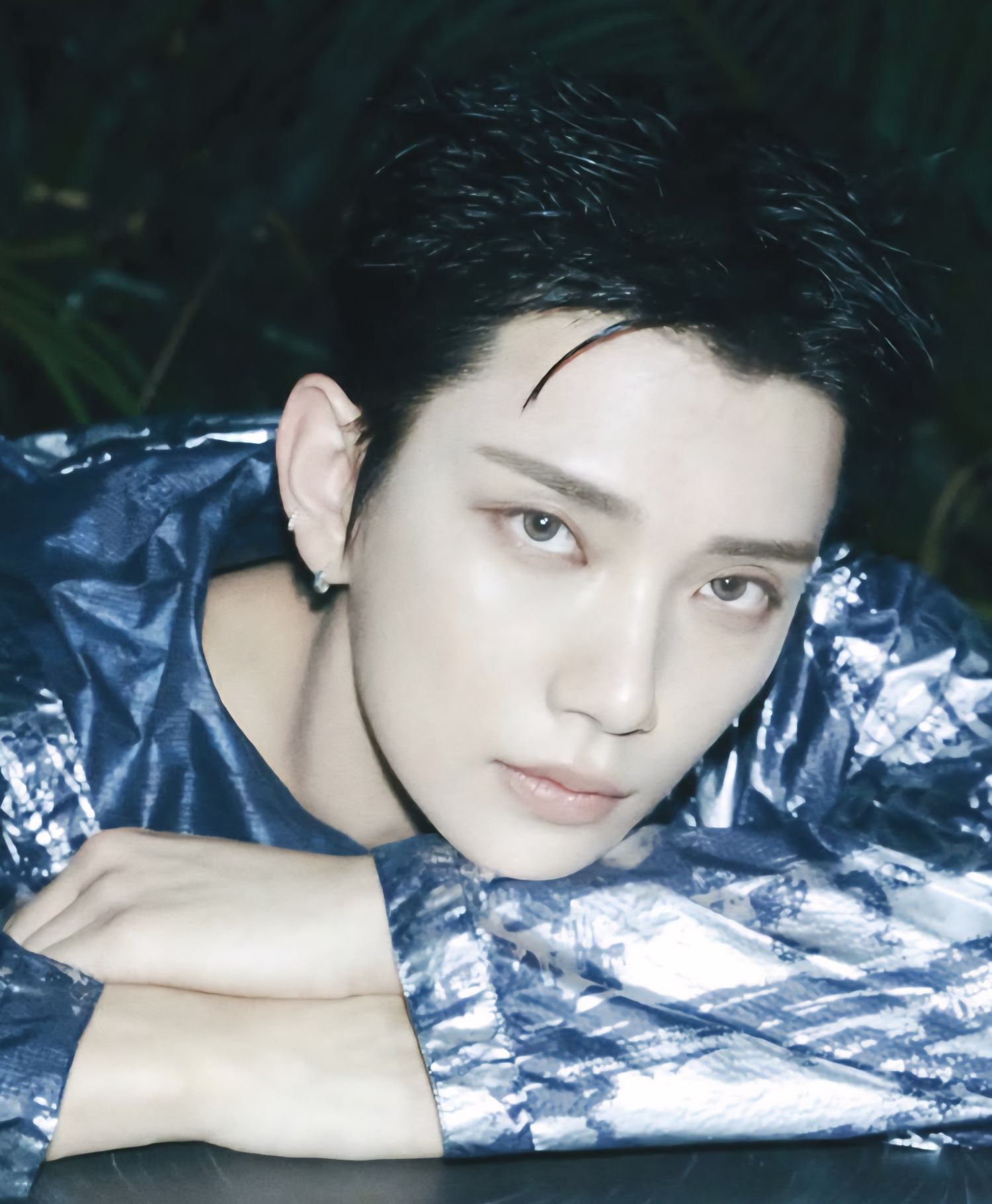 Latest photo of Joshua (SEVENTEEN)