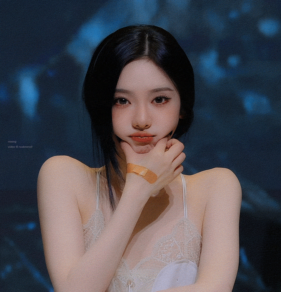 Behind-the-scenes cut of aespa