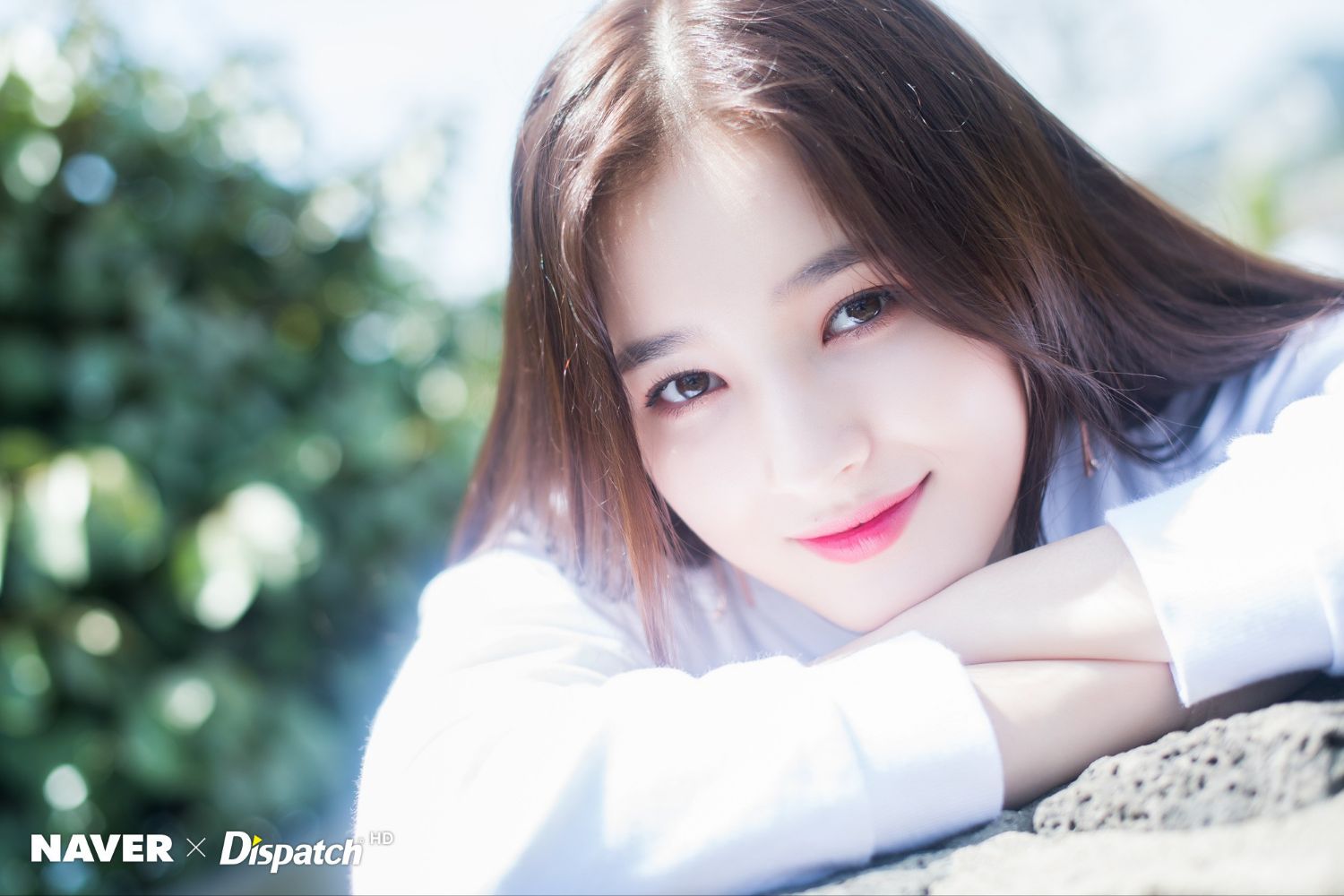 Recent activity shot of MOMOLAND