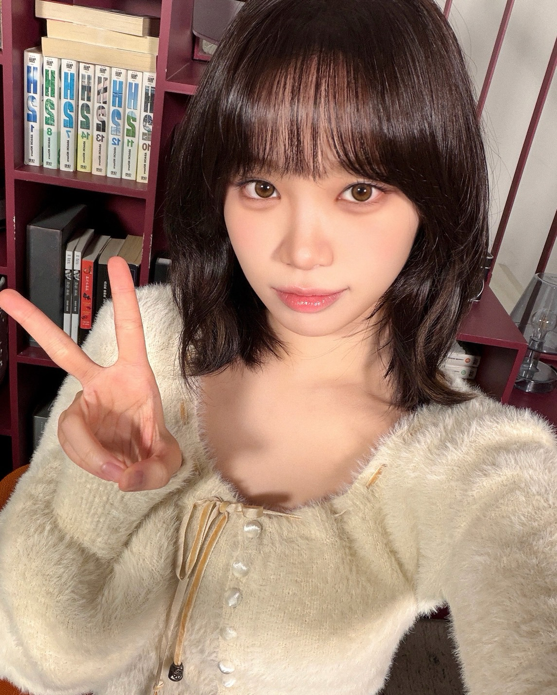 Recent activity shot of Kim Chaewon (LE SSERAFIM)