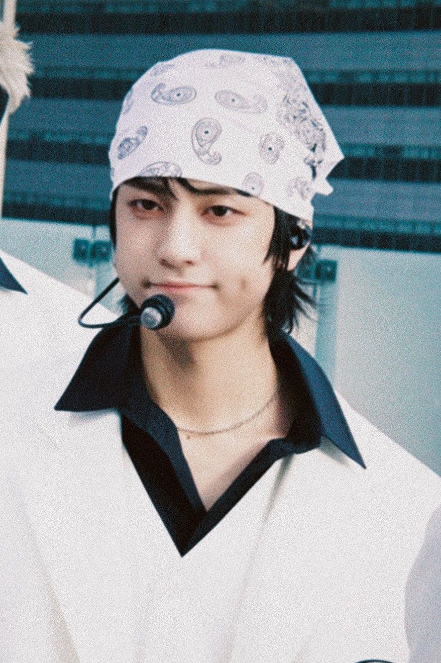 A moment captured by Taki (&TEAM)'s fan