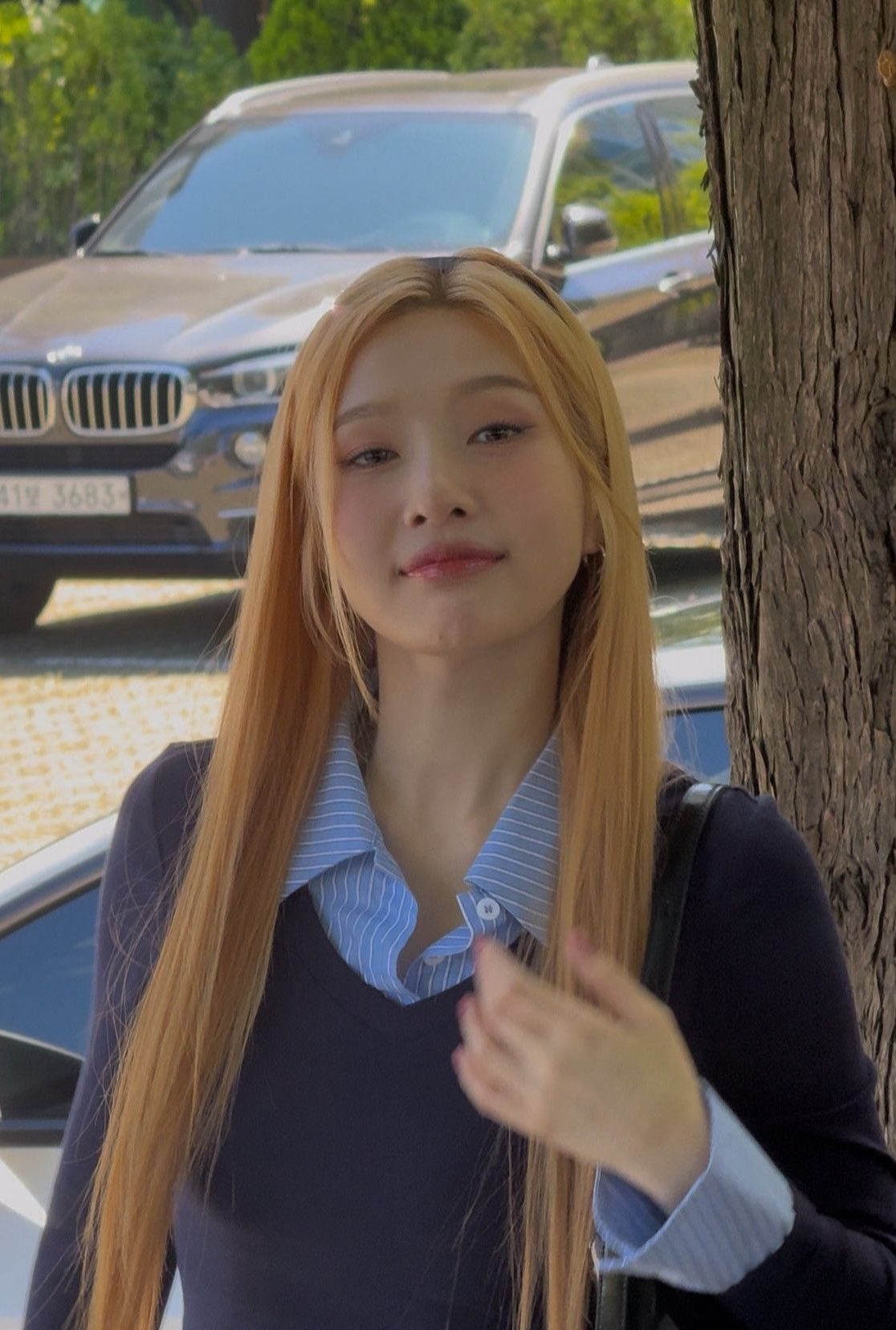 Behind-the-scenes cut of Joy (Red Velvet)