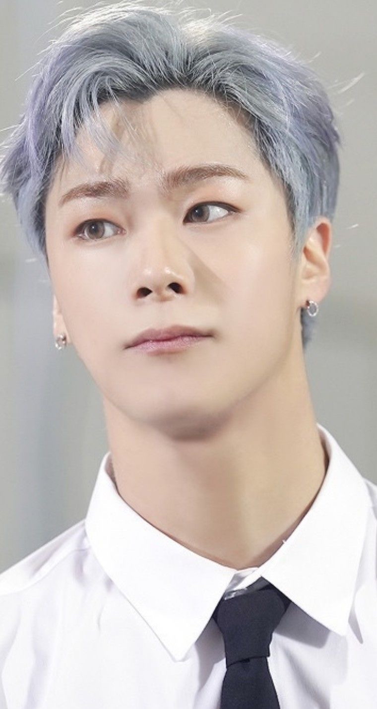 A moment captured by Moonbin (ASTRO)'s fan