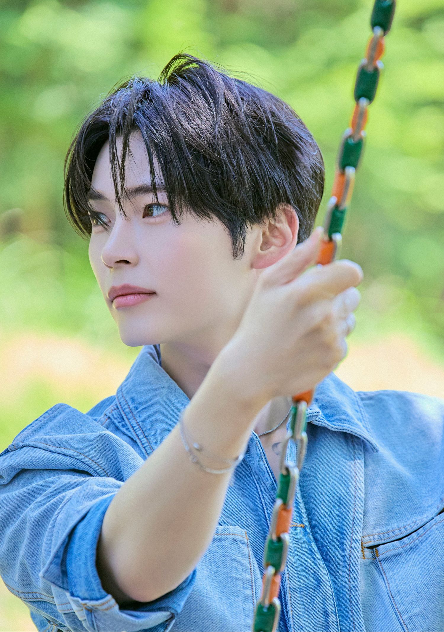 Recent activity shot of ZEROBASEONE