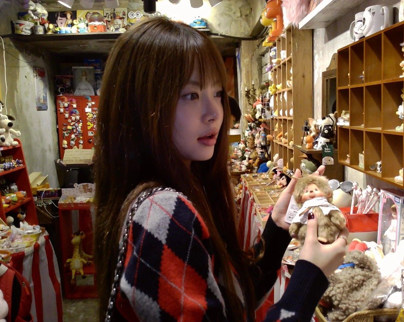 Recent activity shot of Hong Eunchae (LE SSERAFIM)