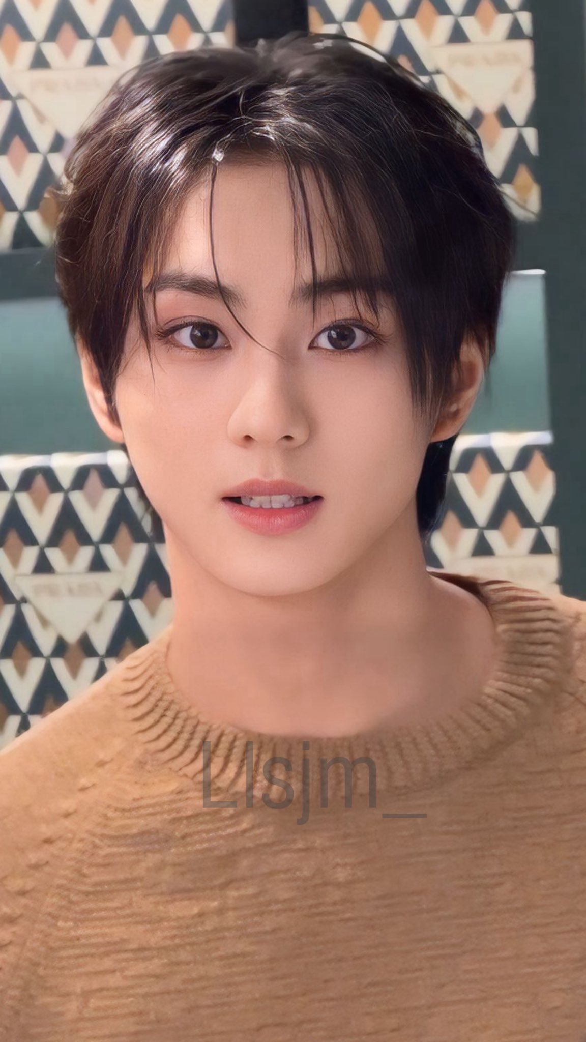 The most beloved wallpaper among Jungwon (ENHYPEN)'s fans
