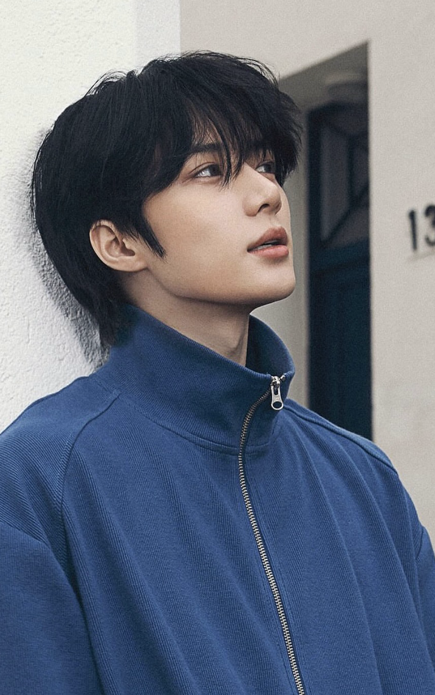 A moment captured by Beomgyu (TOMORROW X TOGETHER)'s fan