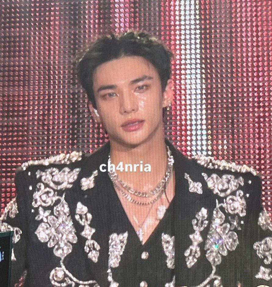 Latest photo of Hyunjin (Stray Kids)