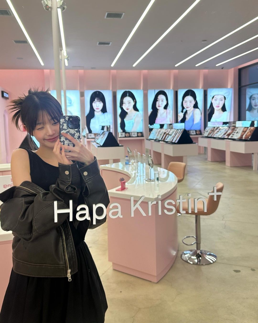 Latest photo of Jang Wonyoung (IVE)