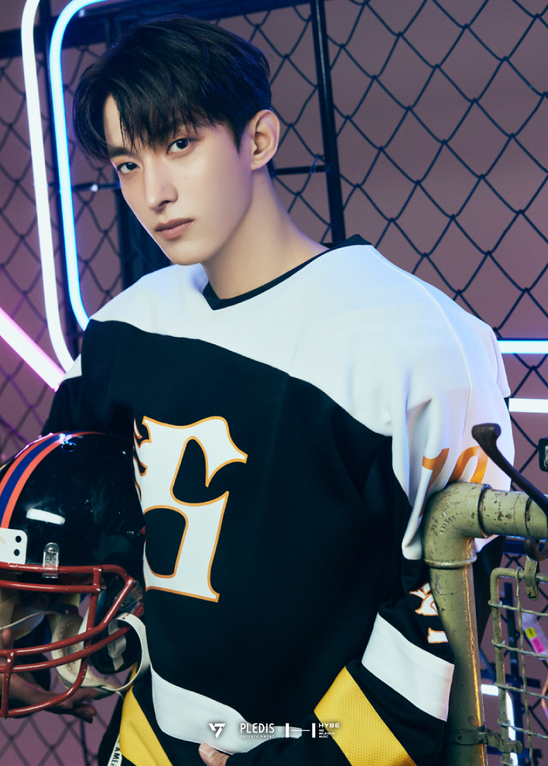 Latest photo of DK (SEVENTEEN)