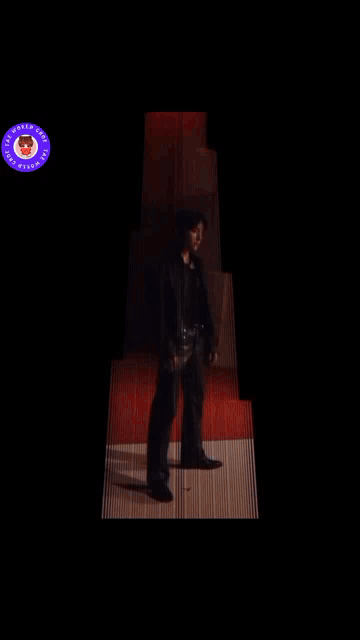 뷔 (방탄소년단)의 최신 사진