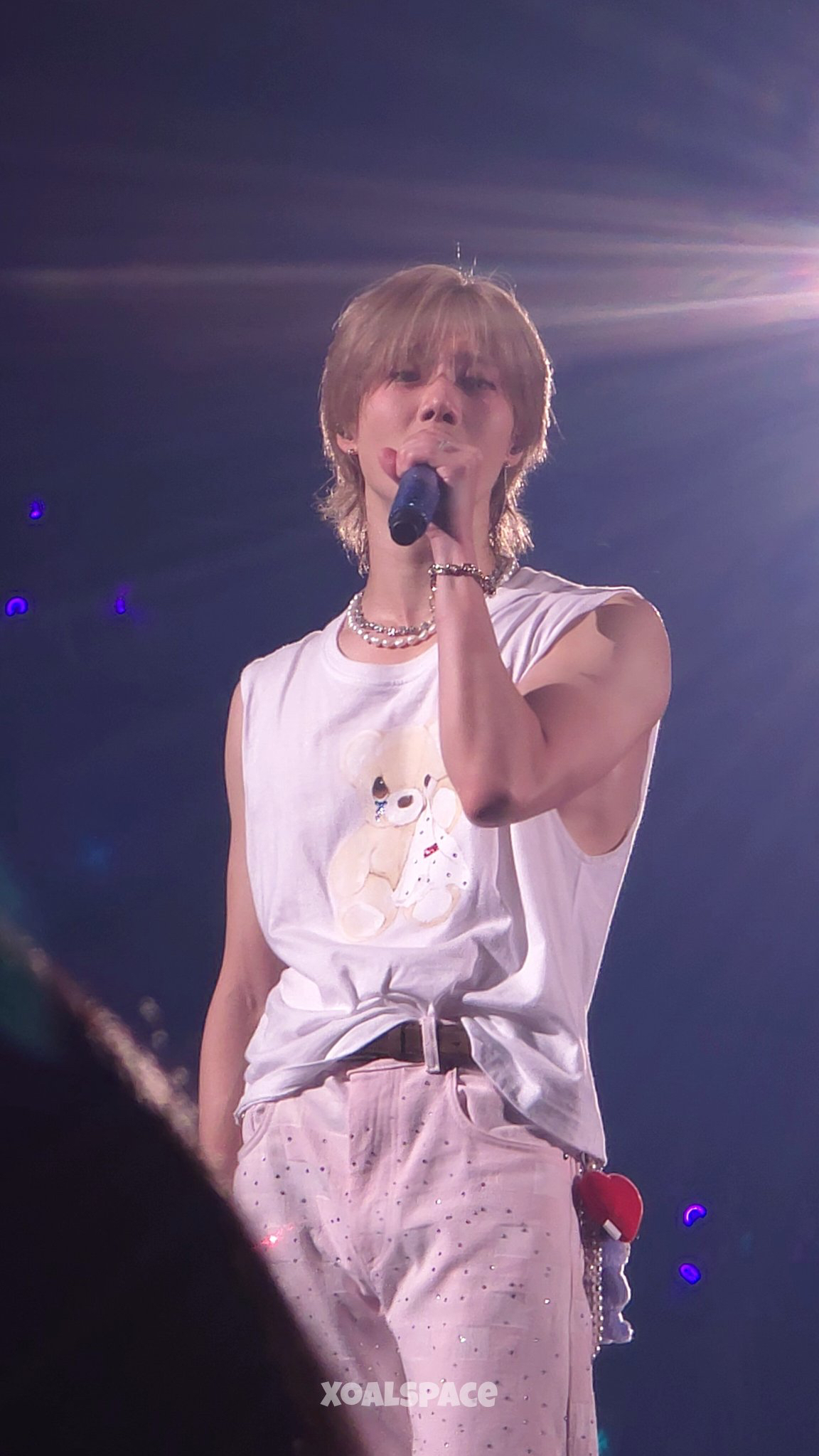 A heartfelt wallpaper shared by Taemin (SHINee)'s fans