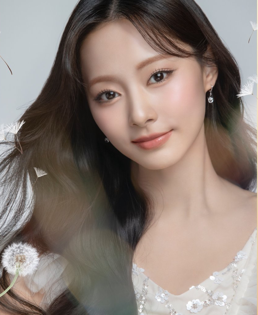 A moment captured by Tzuyu (TWICE)'s fan