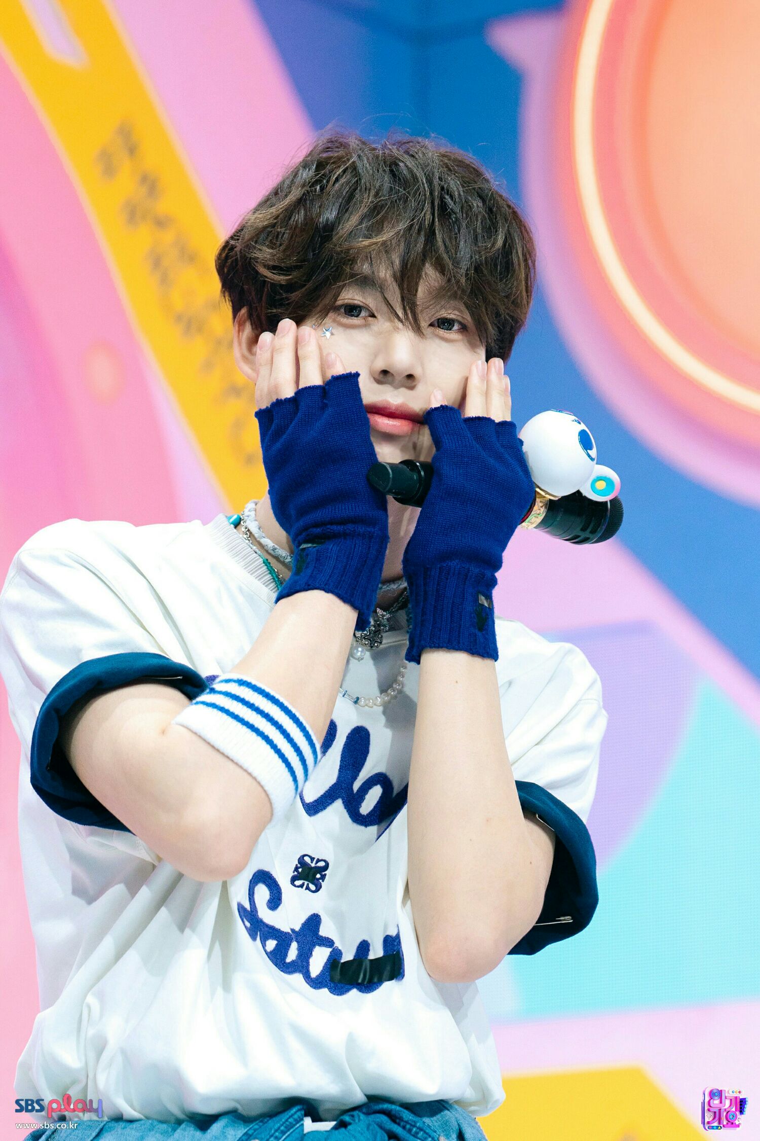 Latest photo of Han Yujin (ZEROBASEONE)
