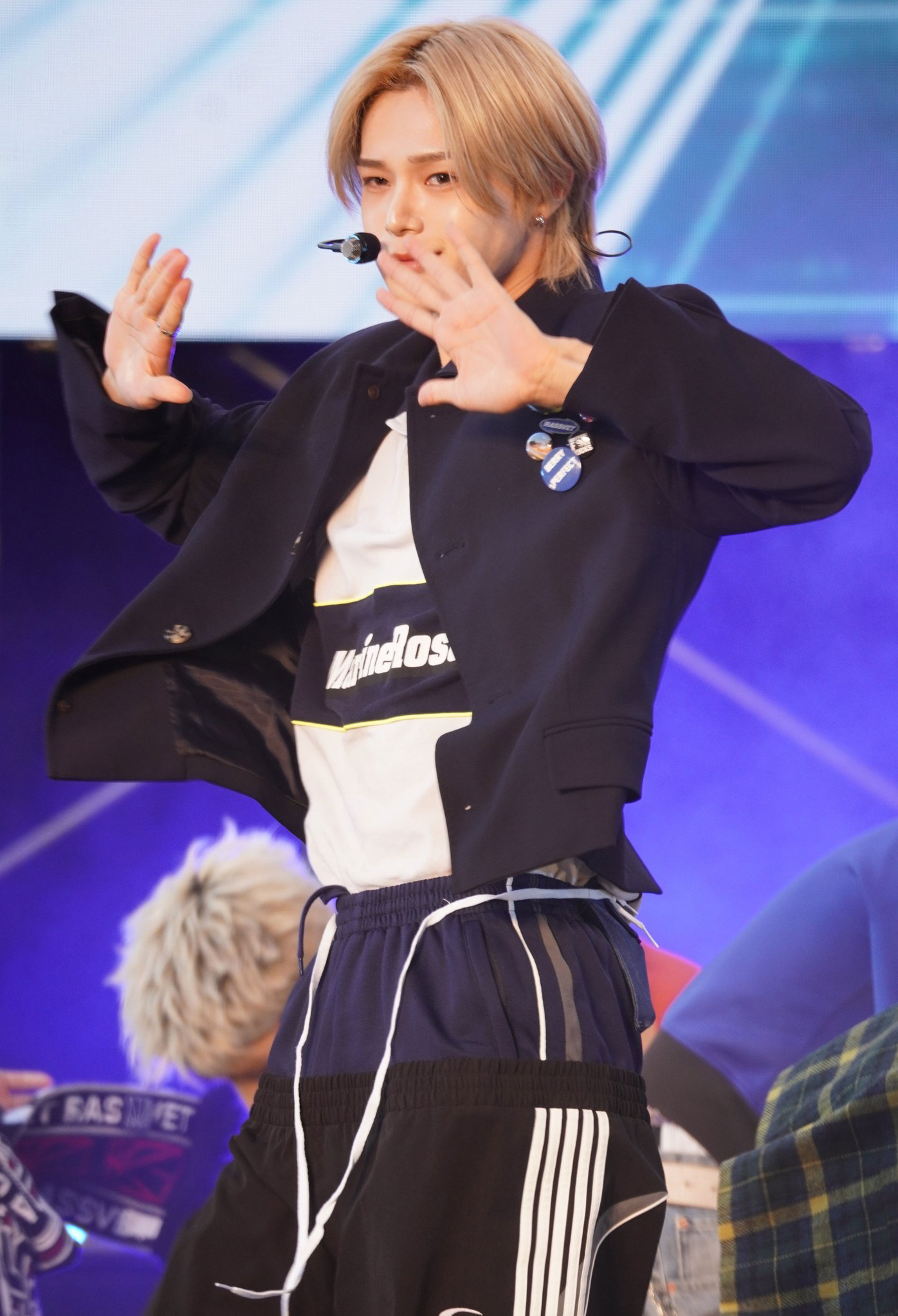 K (&TEAM)的幕后花絮