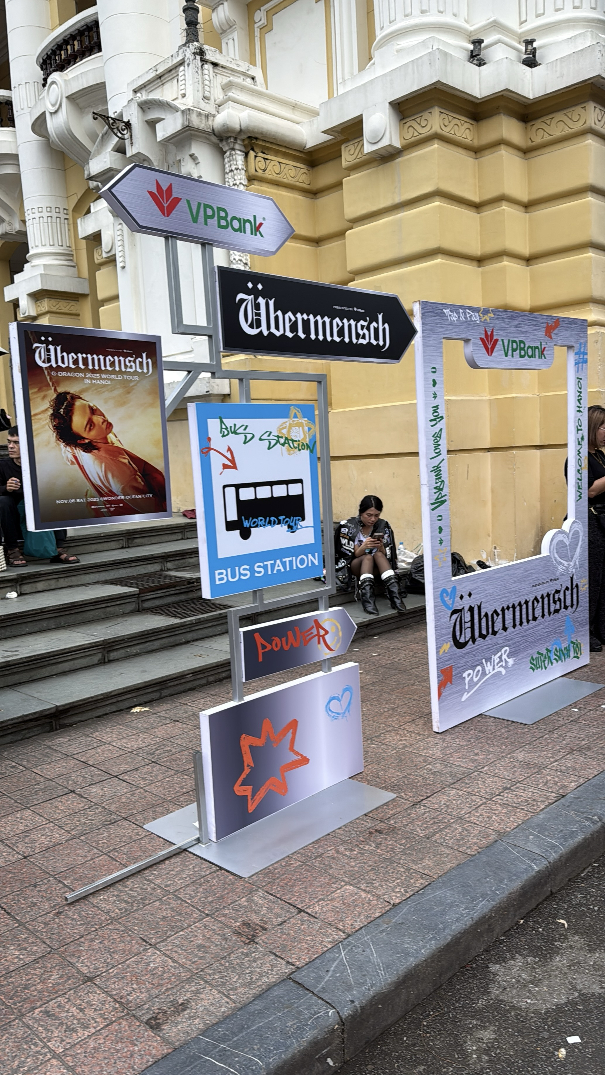 Latest photo of G-DRAGON (BIGBANG)