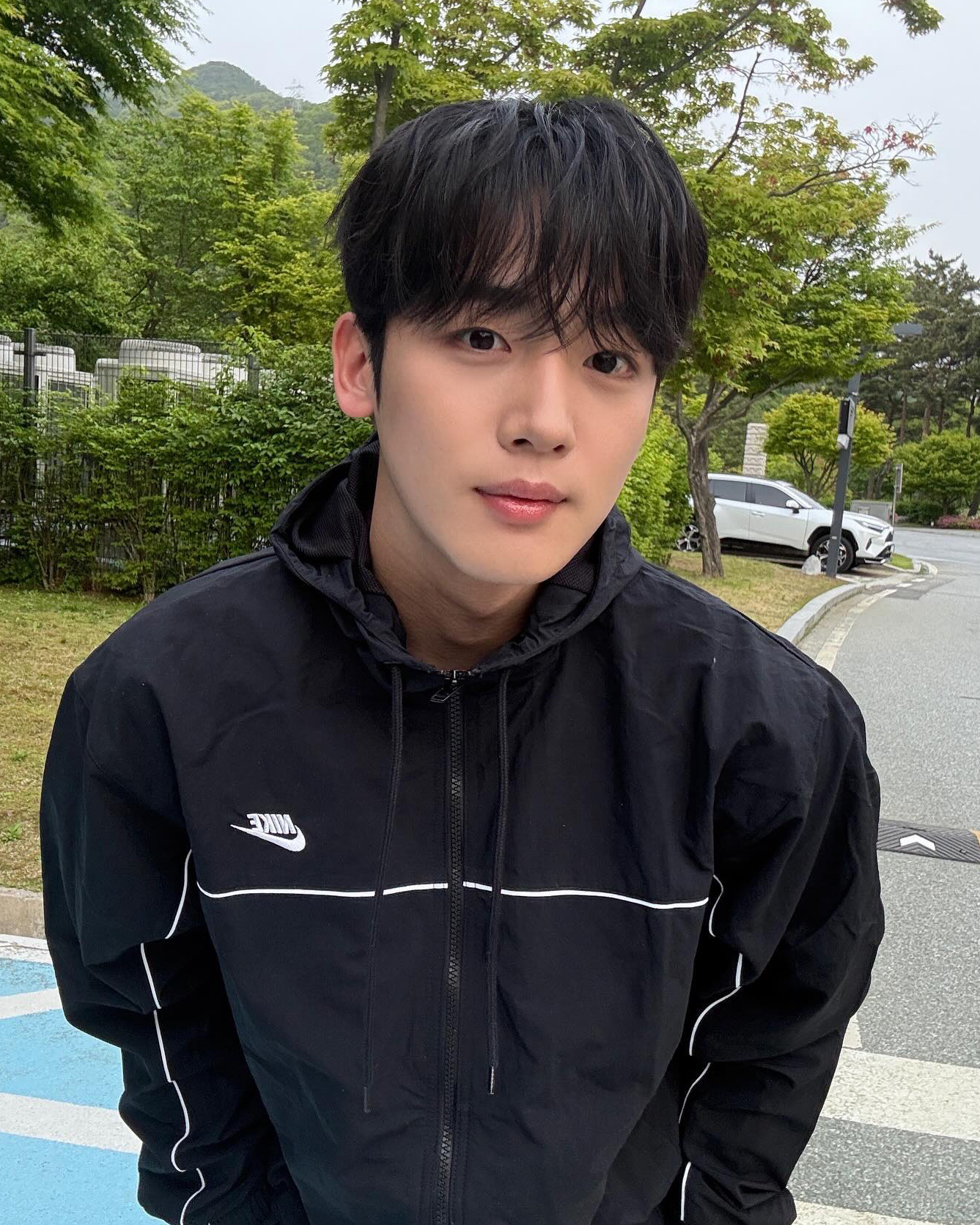 A moment captured by Kim Yohan (WEi)'s fan