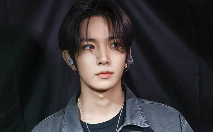 Latest photo of Heeseung (ENHYPEN)