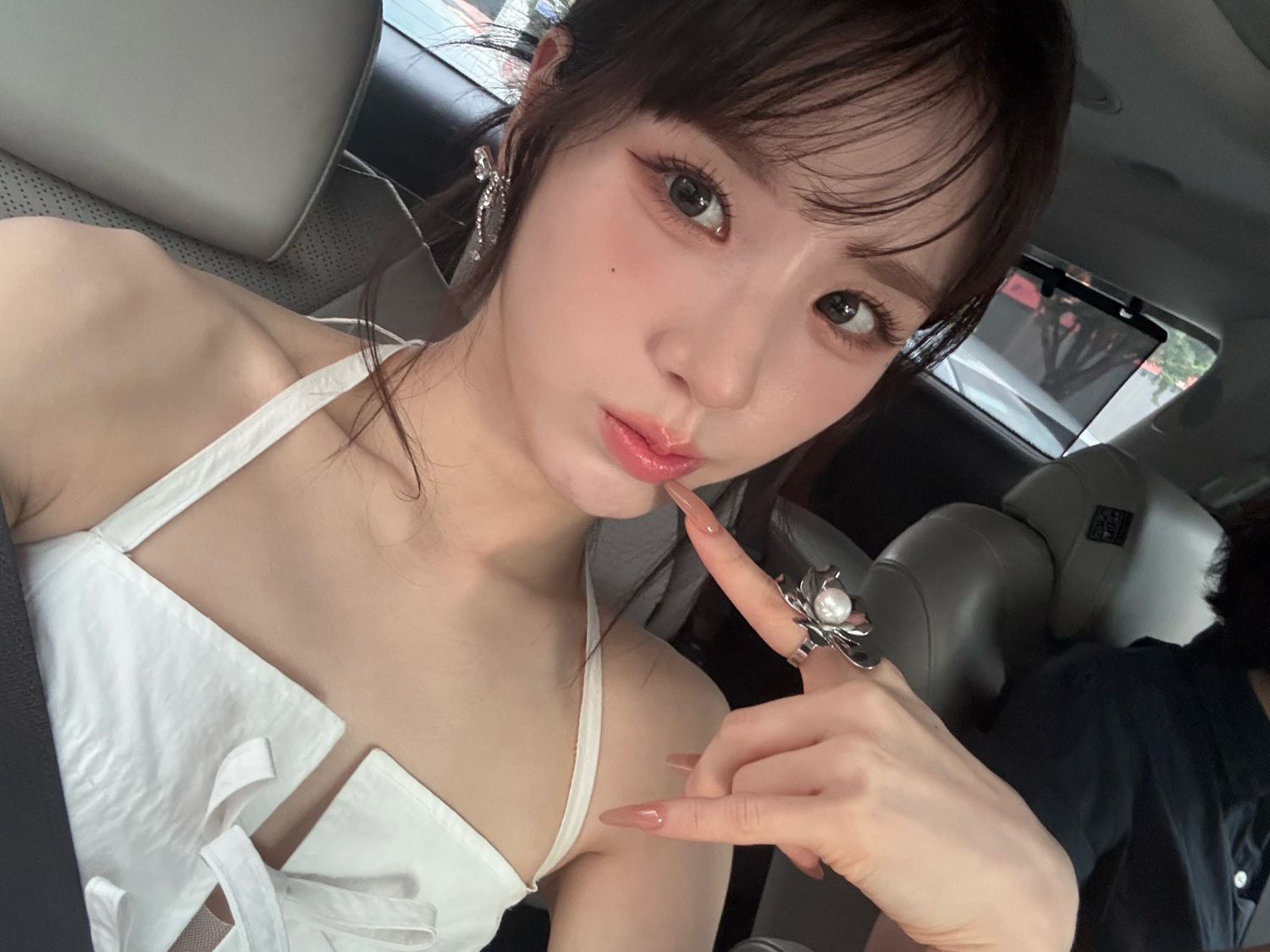 Latest photo of HeeJin (ARTMS)