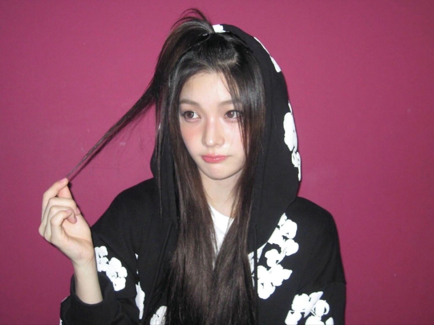 Iroha (ILLIT)的幕後花絮