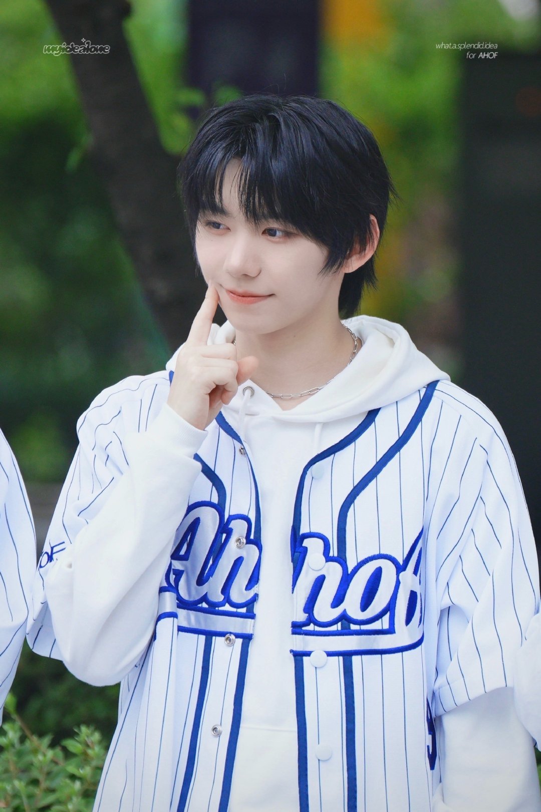 Recent activity shot of Park Han (AHOF)