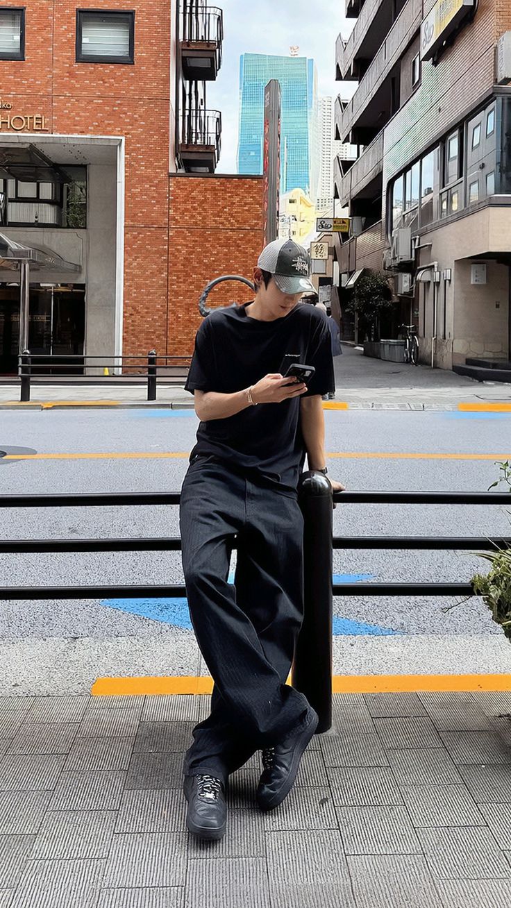 Behind-the-scenes cut of Chanyeol (EXO)