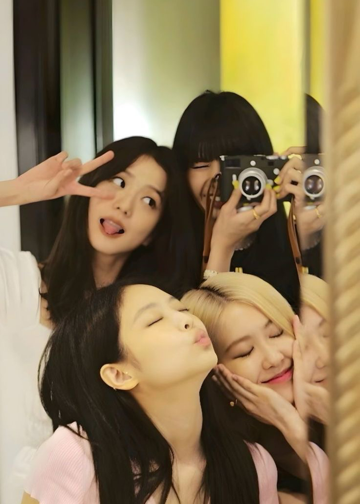 BLACKPINK的最新活動照片