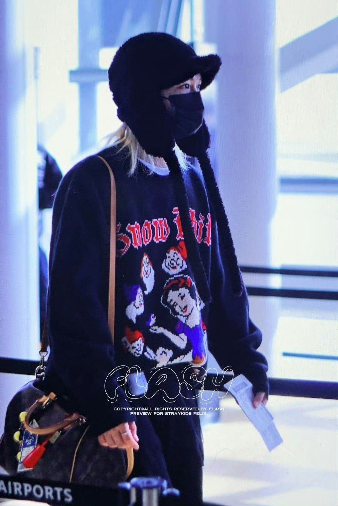 Latest photo of Felix (Stray Kids)