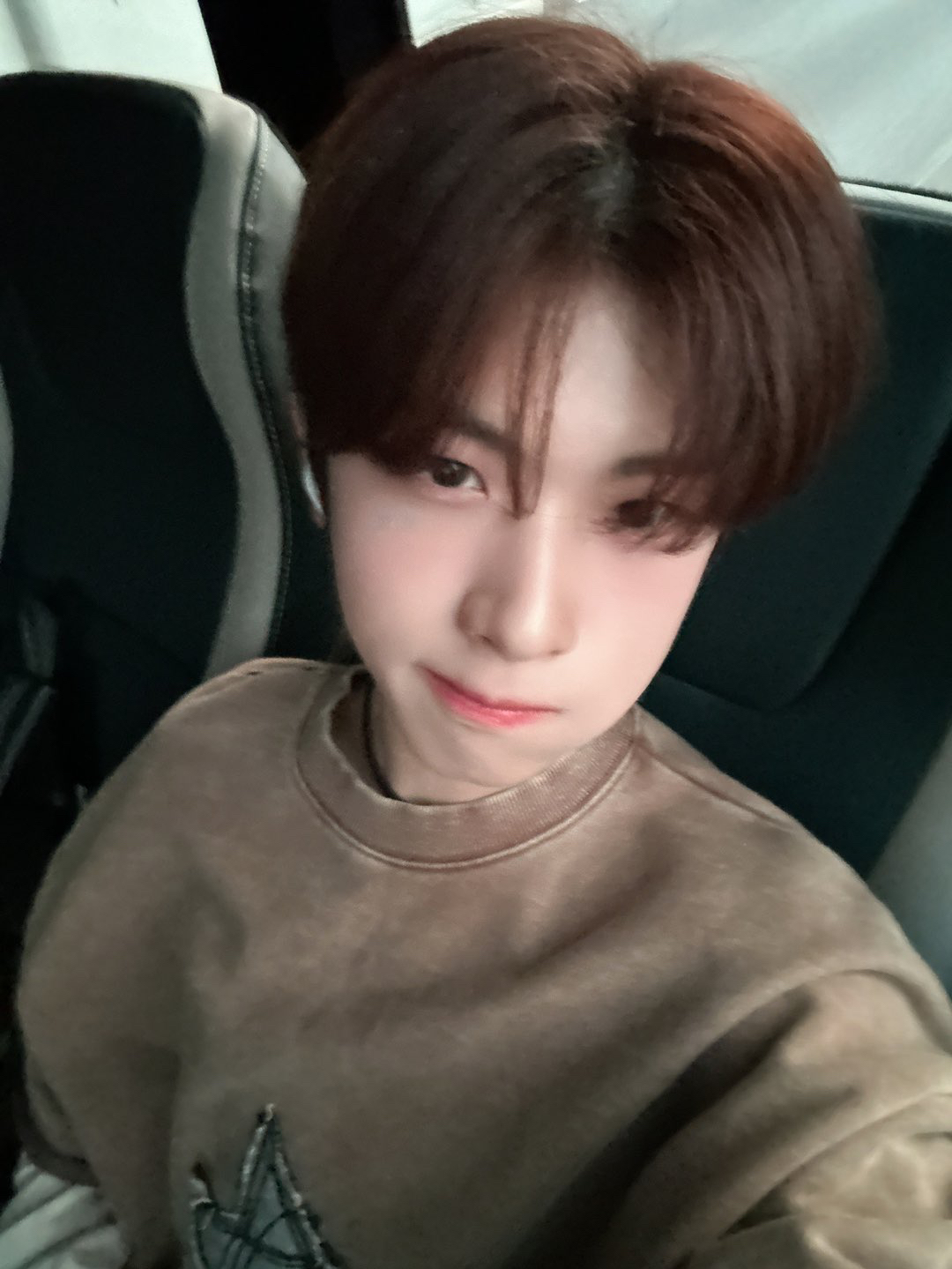Recent activity shot of Oh Hyeontae (FANTASY BOYS)