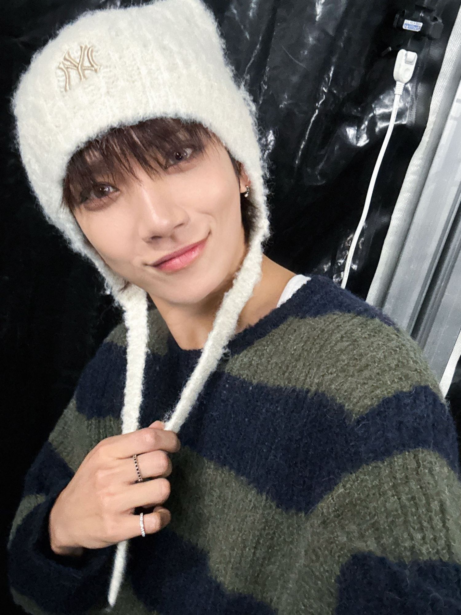 A moment captured by Joshua (SEVENTEEN)'s fan