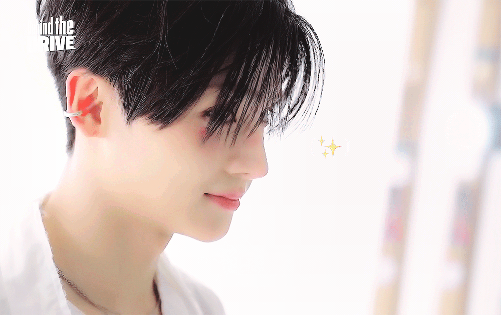 李相沅 (ALPHA DRIVE ONE)粉丝拍下的瞬间