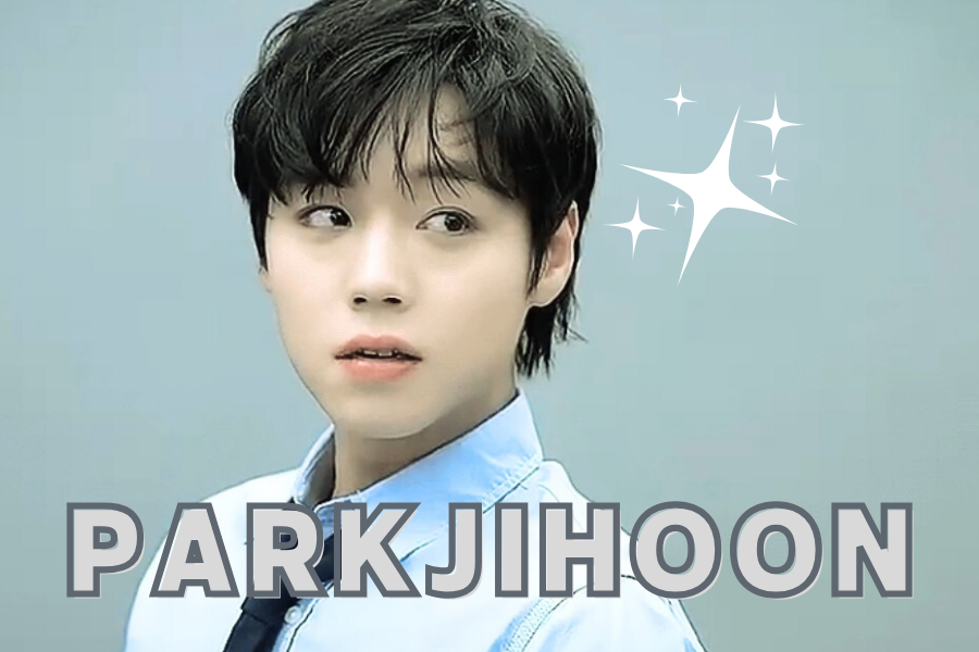 朴志训的最新活动照片