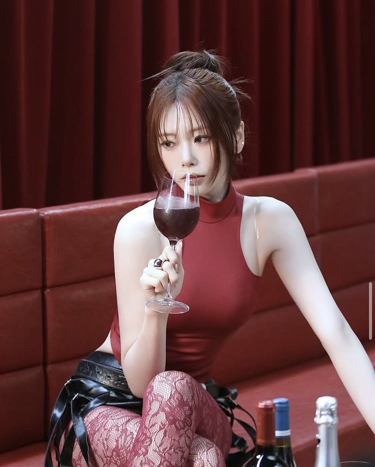 Recent activity shot of JI U (DREAMCATCHER)