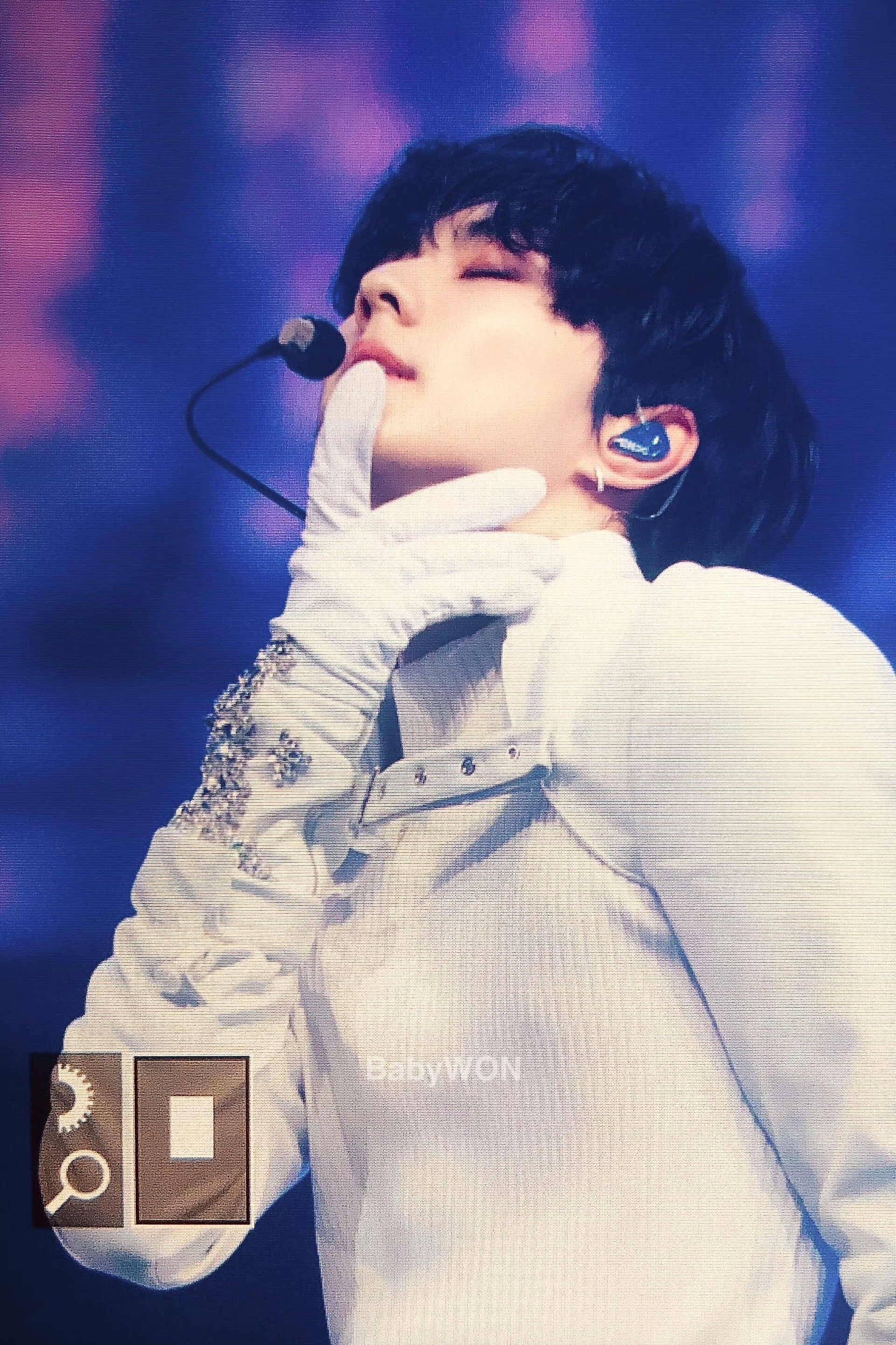 Recent activity shot of Jungwon (ENHYPEN)