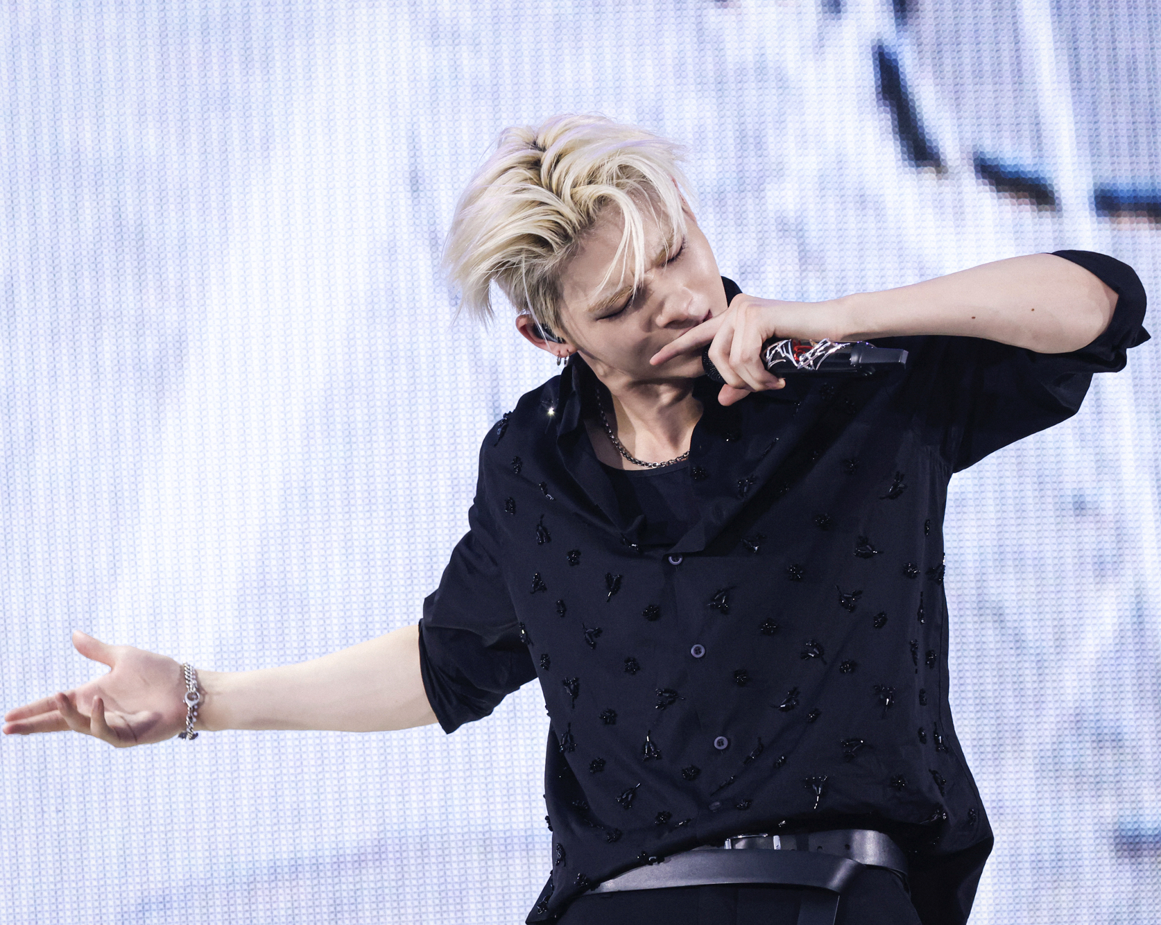 A moment captured by NI-KI (ENHYPEN)'s fan