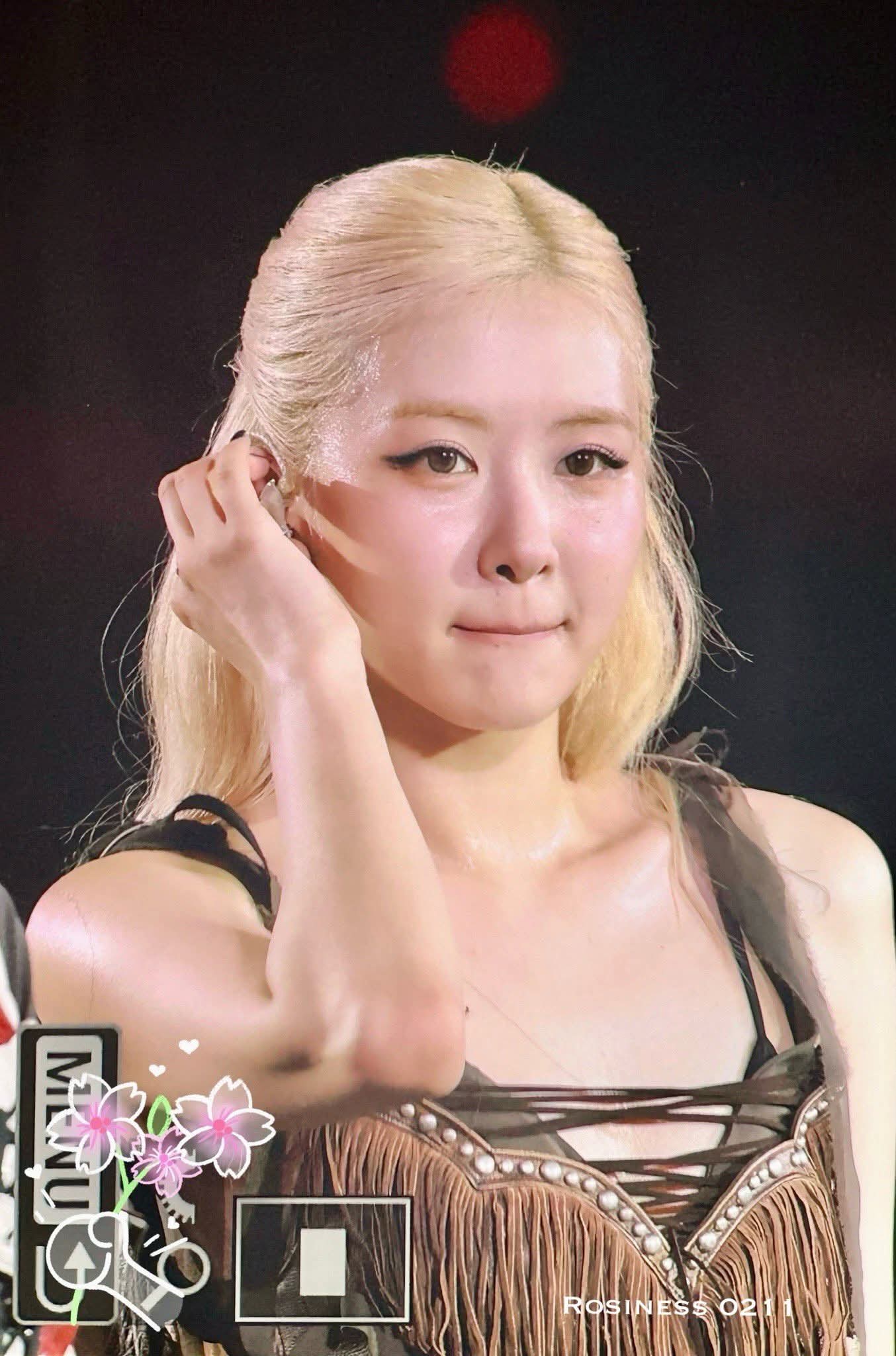 ROSÉ (BLACKPINK)粉絲拍下的瞬間