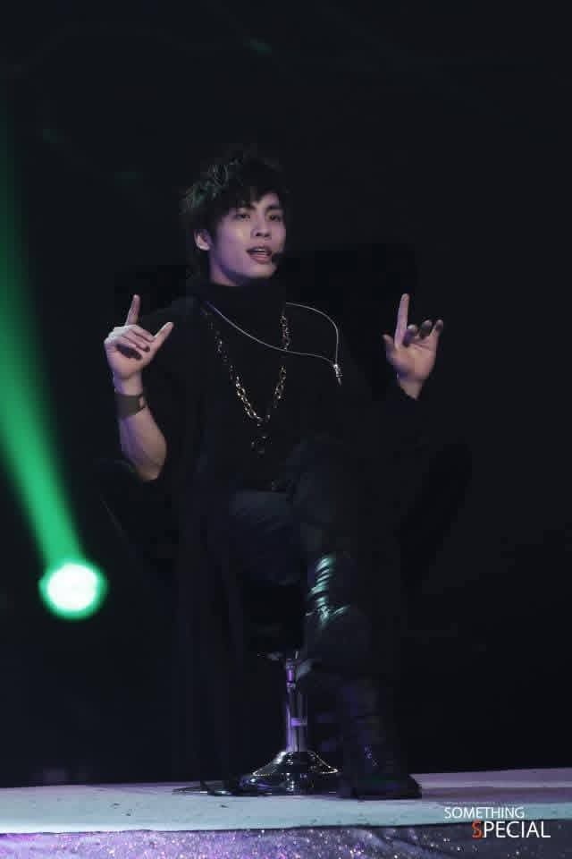 Latest photo of Jonghyun (SHINee)