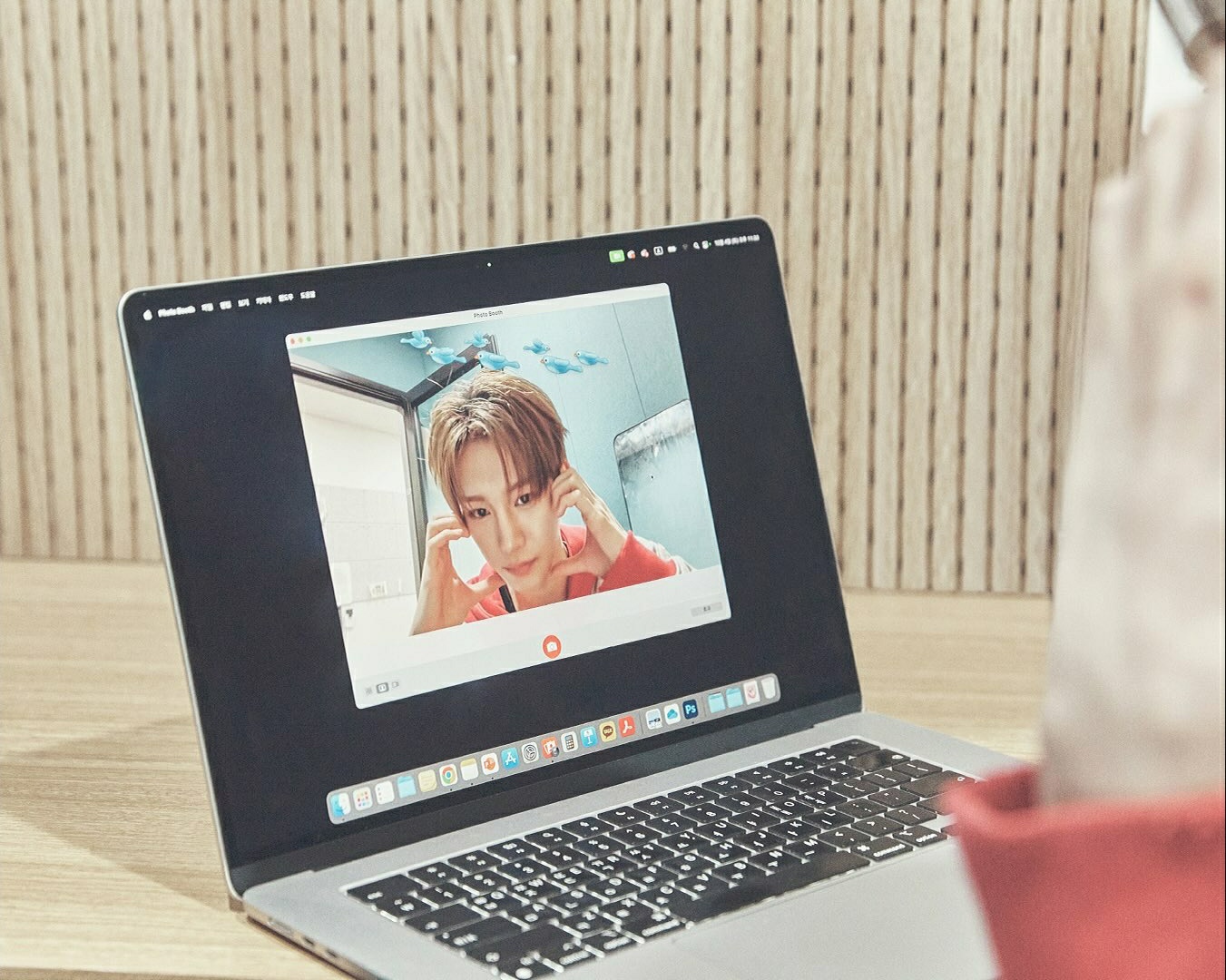 Latest photo of Zhou Anxin (ALPHA DRIVE ONE)