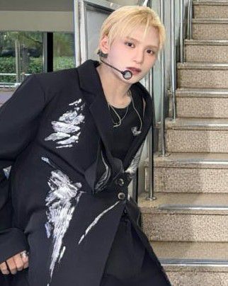 A moment captured by Zayyan (XODIAC)'s fan