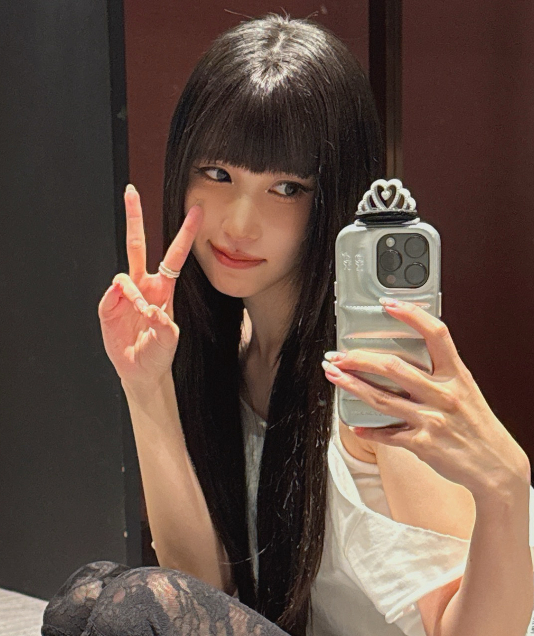 Popular K-POP post loved by fans