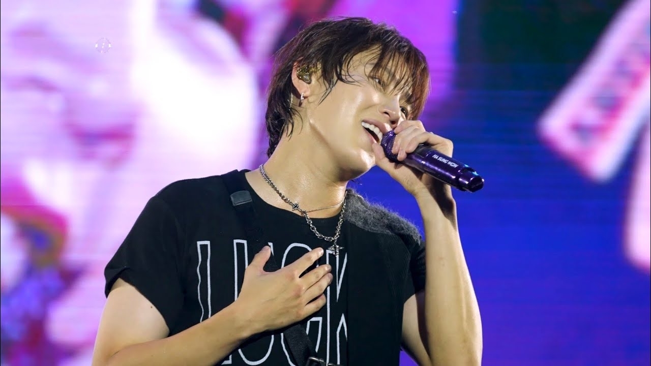 하성운 최근 활동샷