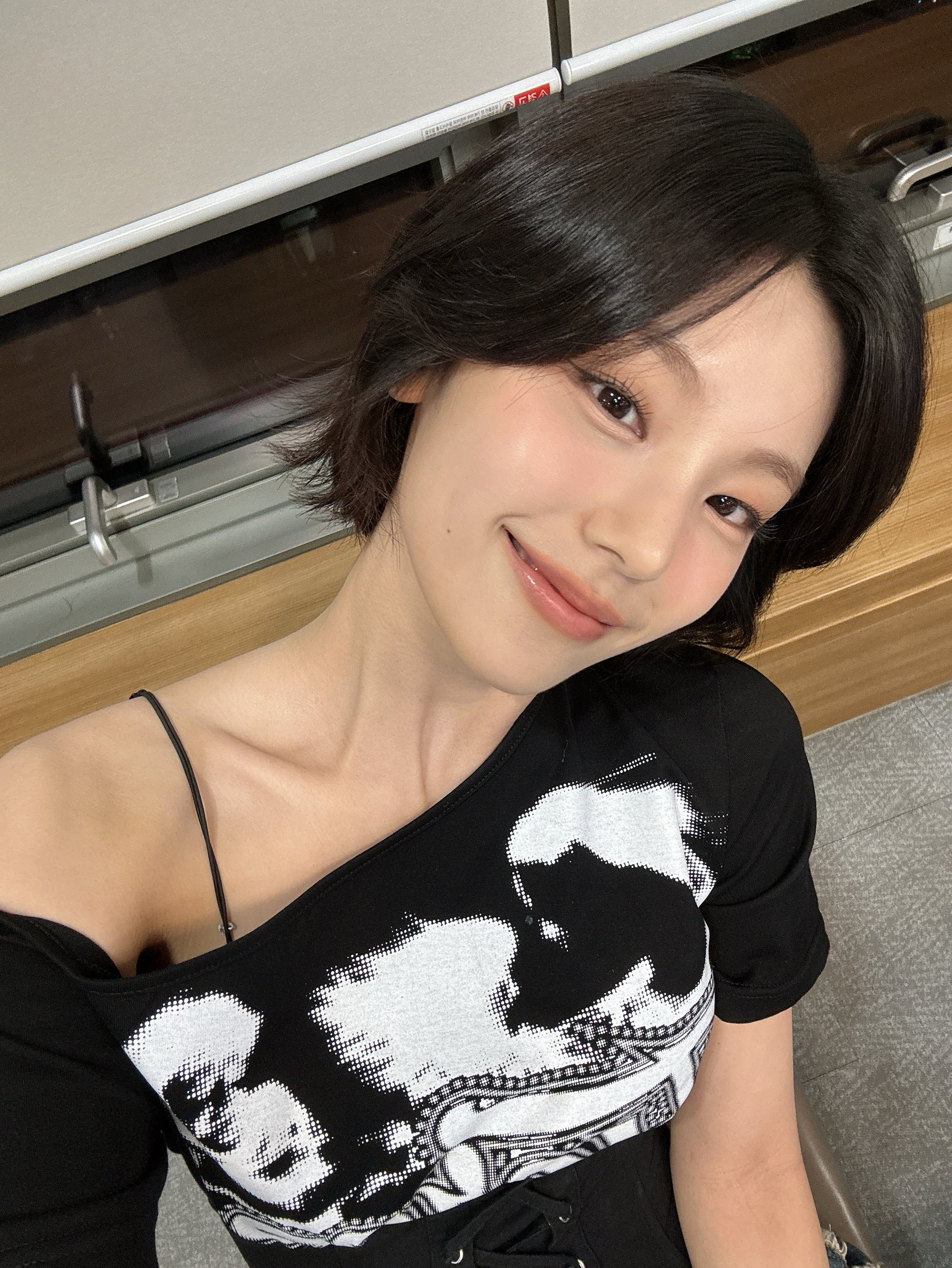 Latest photo of Yeji (ITZY)